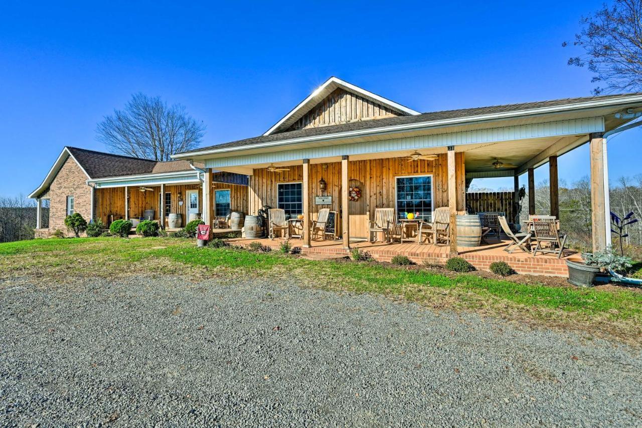 Breathtaking Elkin Getaway With Vineyard Views! Villa Dış mekan fotoğraf