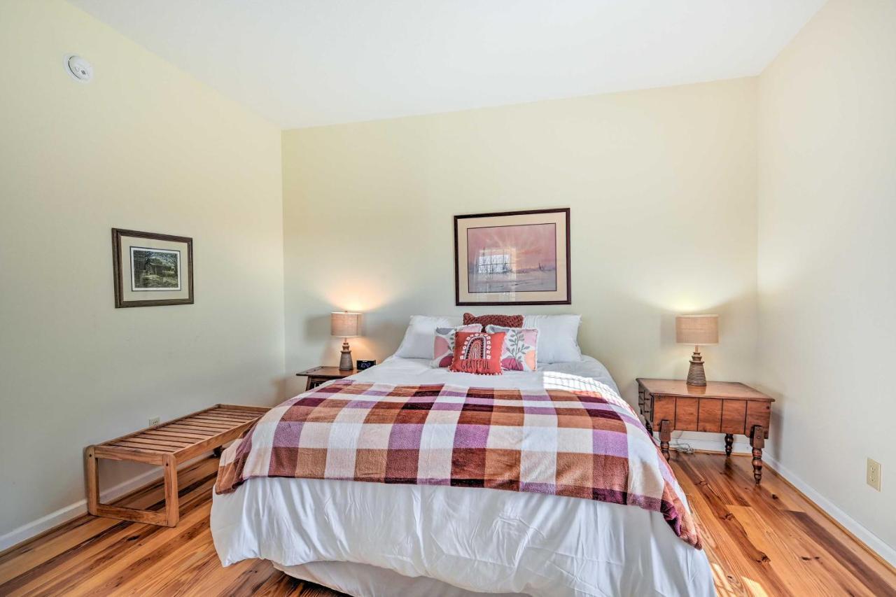 Breathtaking Elkin Getaway With Vineyard Views! Villa Dış mekan fotoğraf